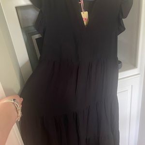 Black Vneck tier dress by Entro